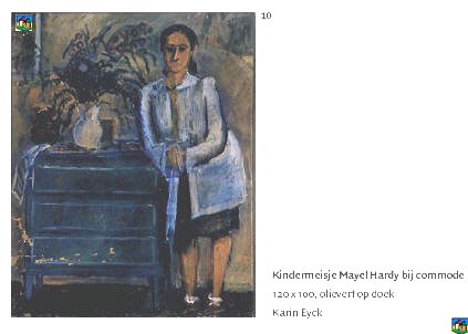 Kindermeisje Mayel Hardy bij commode 